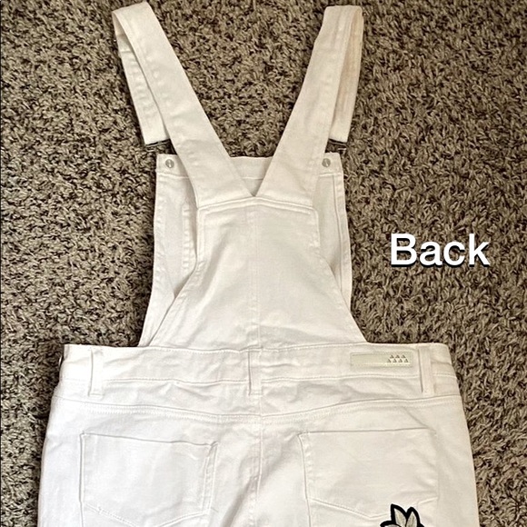 Dollhouse White (Rose Embroidery) Overall -Size 13 - Picture 3 of 9